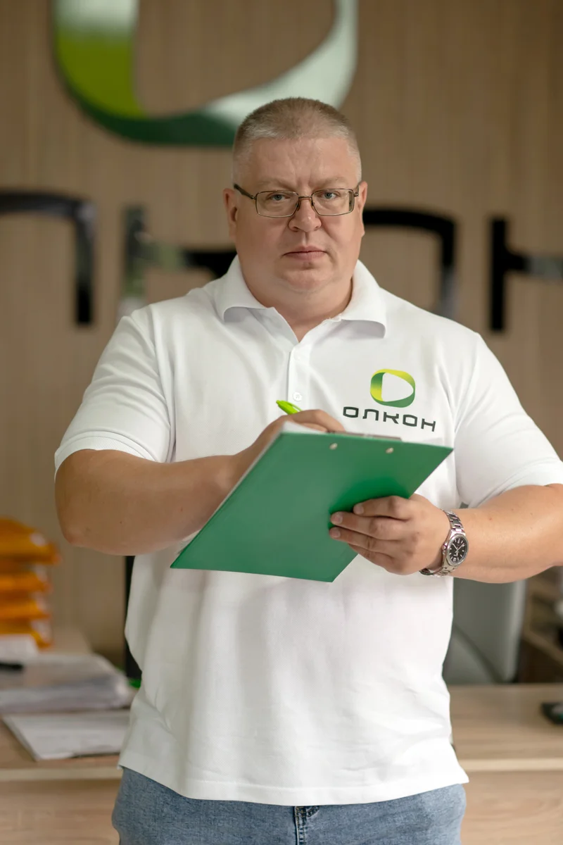 Юрий Большаков